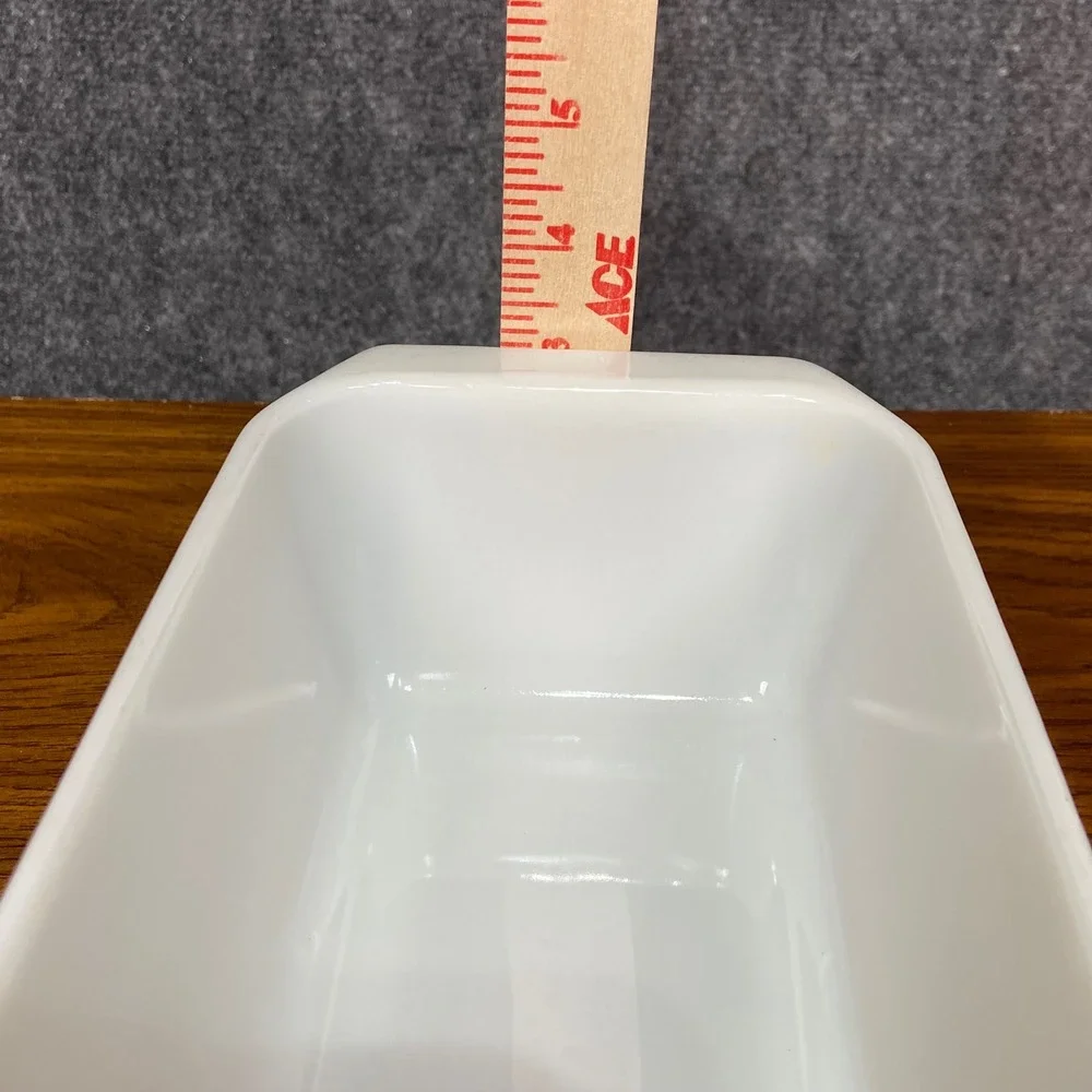 Vintage Pyrex White Milk Glass‎ Loaf Pan 215-B 9x5 Baking Dish Retro Kitchenware